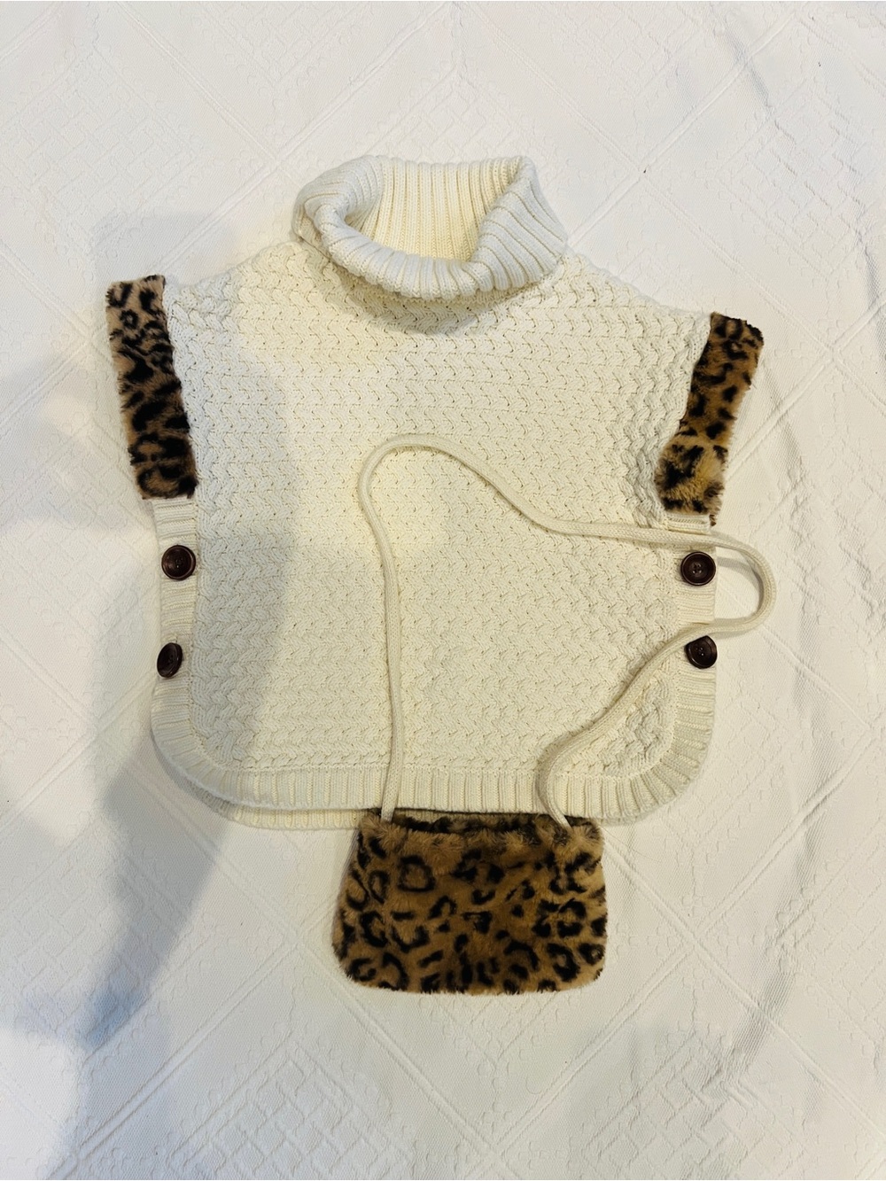 Like new White Turtleneck Knit Cape with Leopard Trim and matching pouch